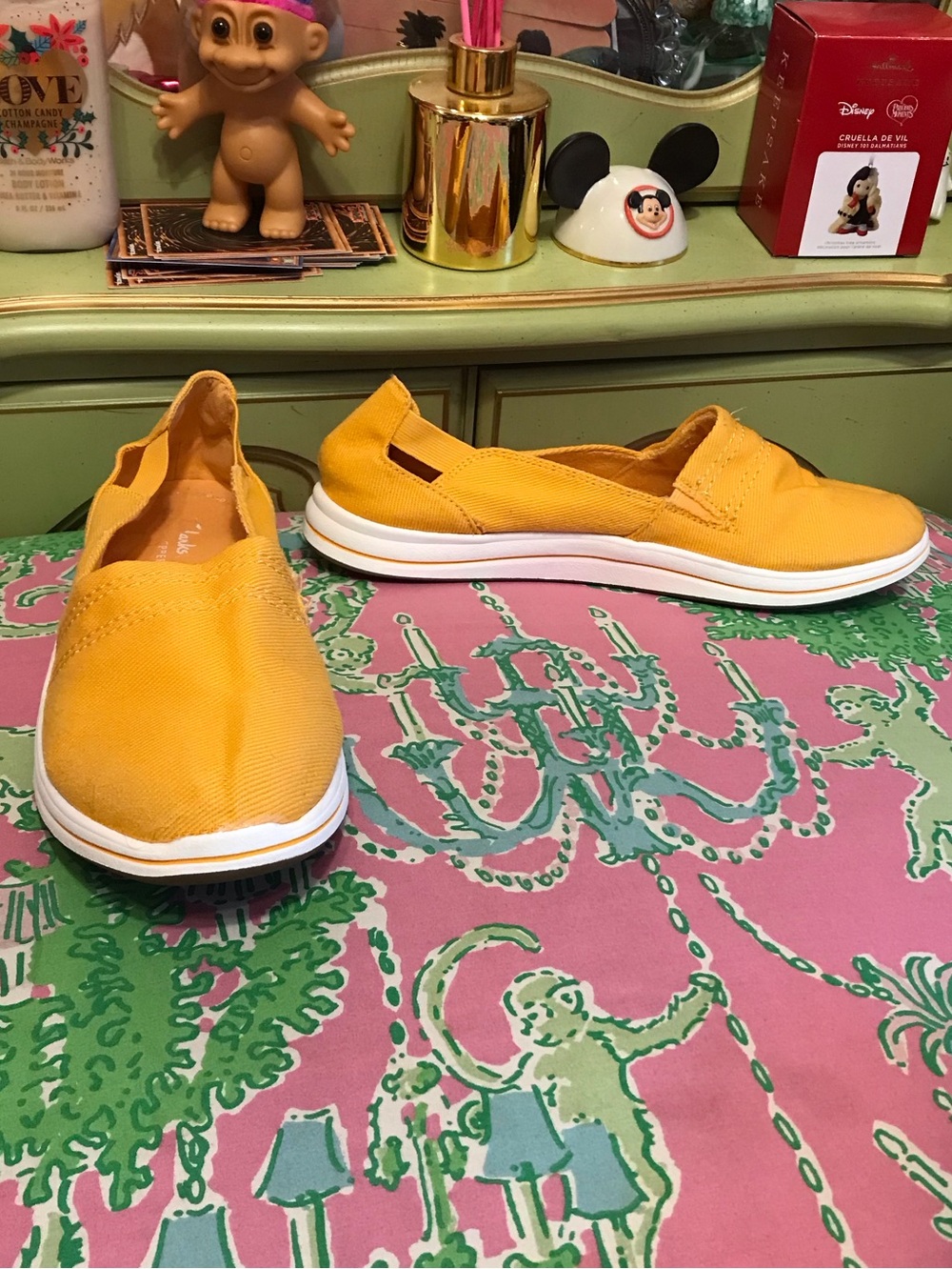 Clarks Cloudsteppers Yellow Breeze Step Slip-Ons Size 7.5 M